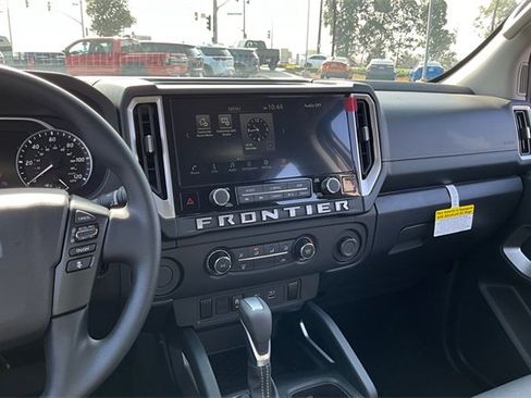 New 2026 Nissan Frontier SV image 6