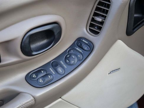 Used 2003 Chevrolet Corvette Convertible w/ Preferred Equipment Group1 image 34