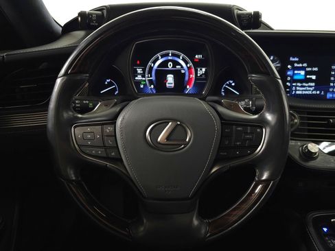 Used 2018 Lexus LS 500 AWD w/ Interior Upgrade Package image 19