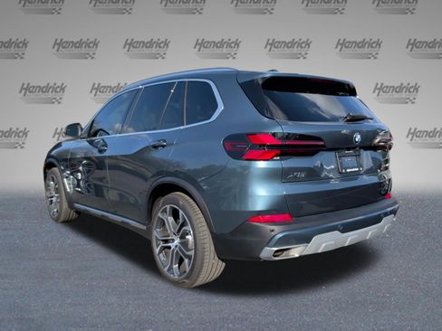 Used 2026 BMW X5 xDrive40i w/ Climate Comfort Package image 9