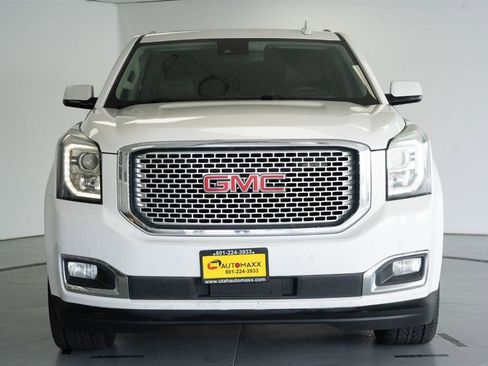 Used 2017 GMC Yukon XL Denali w/ Open Road Package image 2
