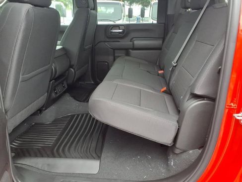 New 2026 Chevrolet Silverado 2500 Custom w/ Custom Value Package AWD/4WD image 17