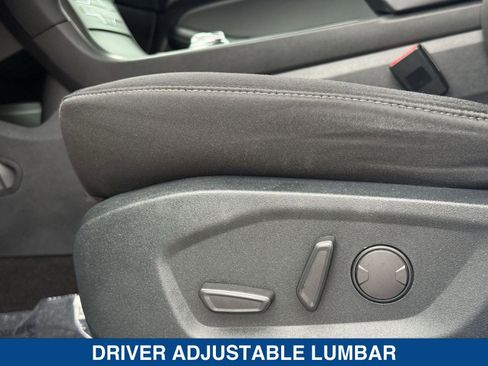 Certified 2020 Ford Edge SE image 21