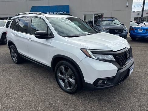 Certified 2019 Honda Passport Touring image 23