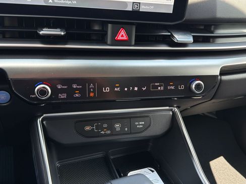 New 2026 Kia Carnival SX Prestige FWD image 24