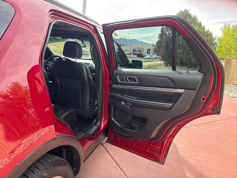 Used 2016 Ford Explorer Sport w/ Equipment Group 401A AWD/4WD image 24