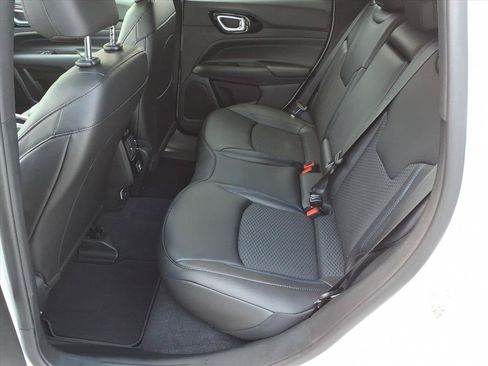 New 2026 Jeep Compass Latitude AWD/4WD image 13