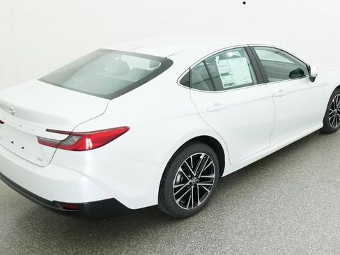 New 2026 Toyota Camry XLE image 9