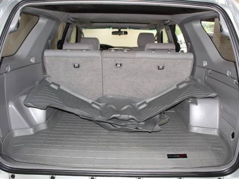 Used 2007 Toyota 4Runner SR5 AWD/4WD image 30