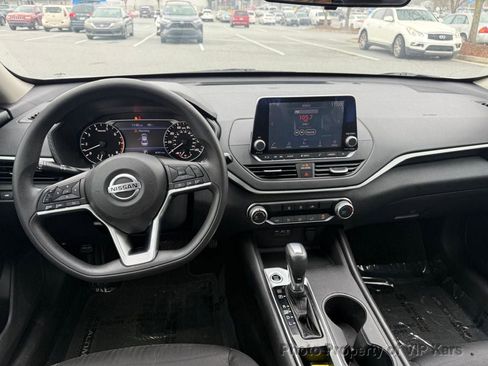Used 2020 Nissan Altima 2.5 S image 14