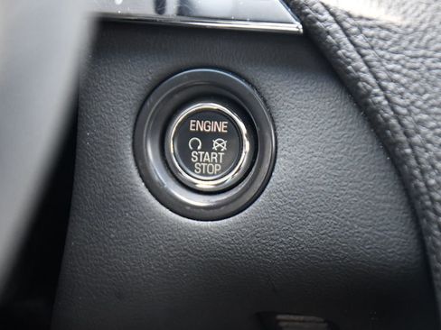 Used 2016 Lincoln MKS AWD image 25