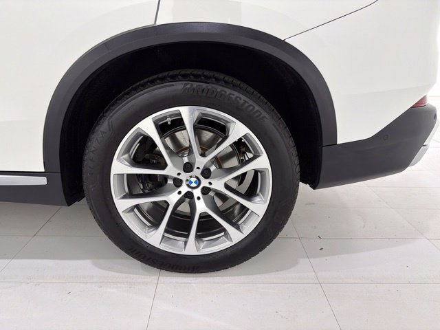 Certified 2024 BMW X5 xDrive40i AWD/4WD image 44