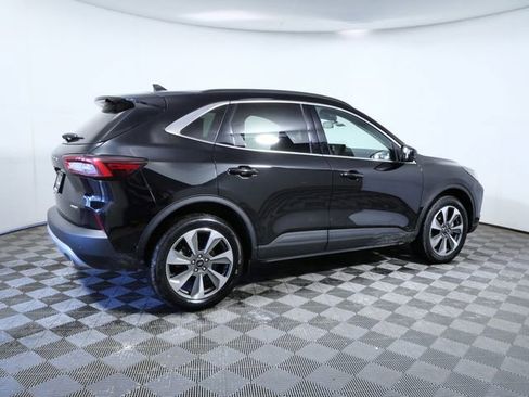 Certified 2025 Ford Escape Platinum image 8