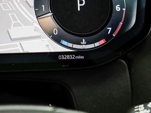 Used 2023 Land Rover Range Rover SE image 69