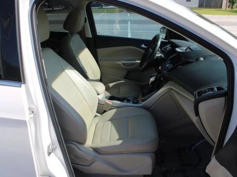 Used 2013 Ford Escape SEL FWD image 17