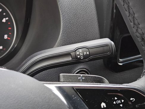 Used 2025 Mercedes-Benz Sprinter 2500 image 14