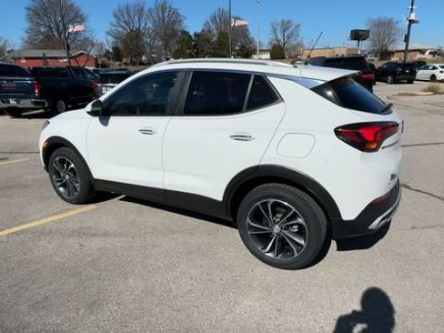 Used 2023 Buick Encore GX Select w/ Safety Package II image 6