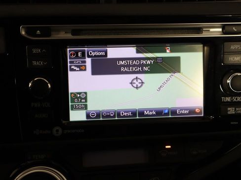 Used 2015 Toyota Prius C Four FWD image 29