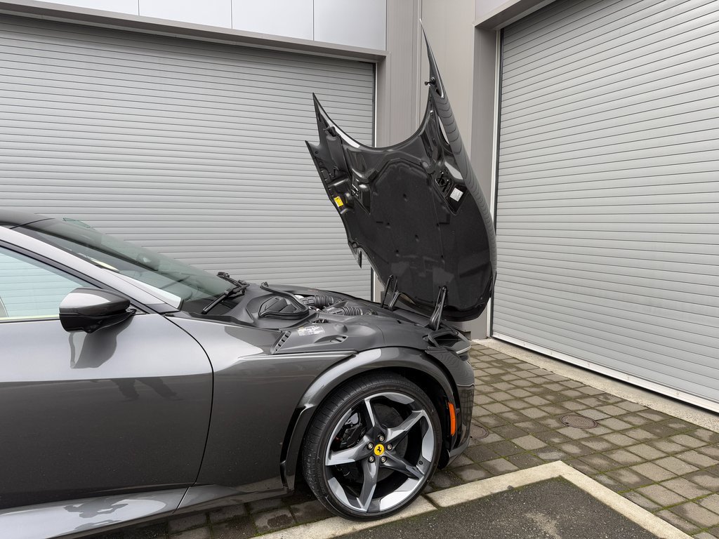 Used 2026 Ferrari Purosangue AWD/4WD image 7