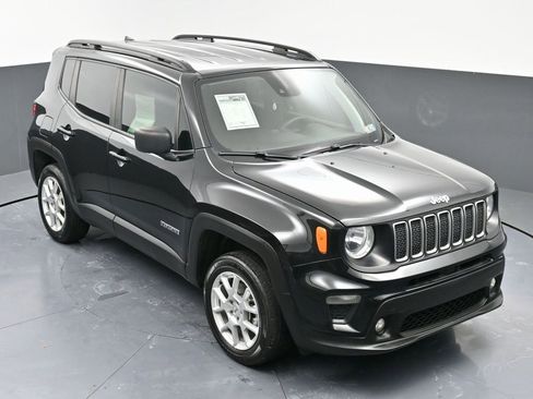 Used 2022 Jeep Renegade Latitude image 39