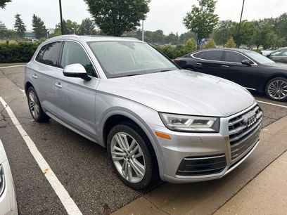 Used 2019 Audi Q5 2.0T Premium Plus w/ Premium Plus Package
