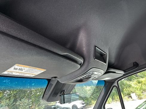 Used 2023 Mercedes-Benz Sprinter 2500 image 17