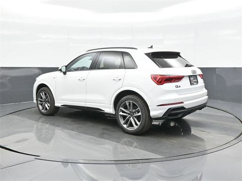 New 2025 Audi Q3 2.0T Premium image 5