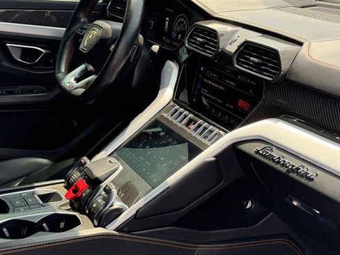 Used 2020 Lamborghini Urus AWD/4WD image 50