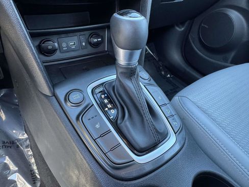 Used 2020 Hyundai Kona Ultimate image 19