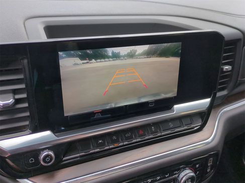 Certified 2023 GMC Sierra 1500 SLT w/ SLT Premium Package image 18