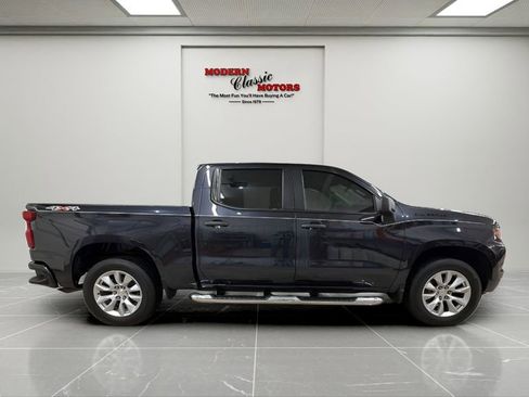 Used 2022 Chevrolet Silverado 1500 Custom w/ LPO, Dark Essentials Package image 8