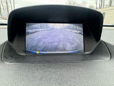 Used 2013 Buick Encore Premium AWD/4WD image 21
