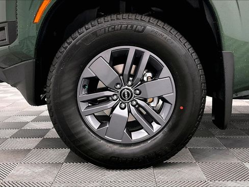 New 2026 Nissan Frontier SV AWD/4WD image 12