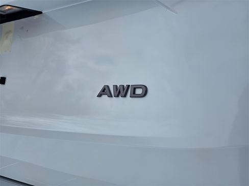 New 2026 Nissan Rogue SV image 7