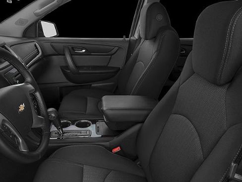 Used 2016 Chevrolet Traverse LT w/ Style and Technology Package FWD image 15
