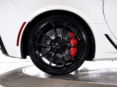Used 2017 Chevrolet Corvette Grand Sport w/ Z07 Performance Package image 17