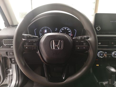 Used 2024 Honda Civic LX image 5