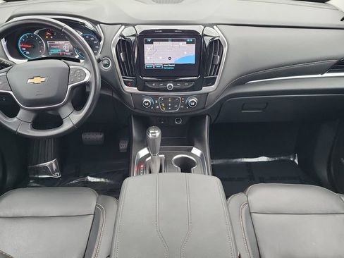 Used 2019 Chevrolet Traverse LT w/ LT Premium Package AWD/4WD image 11