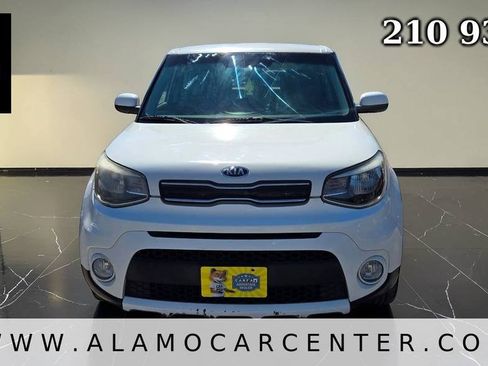 Used 2018 Kia Soul + FWD image 8