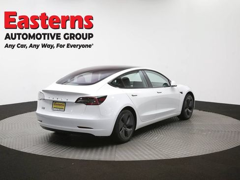Used 2018 Tesla Model 3 Long Range RWD image 35