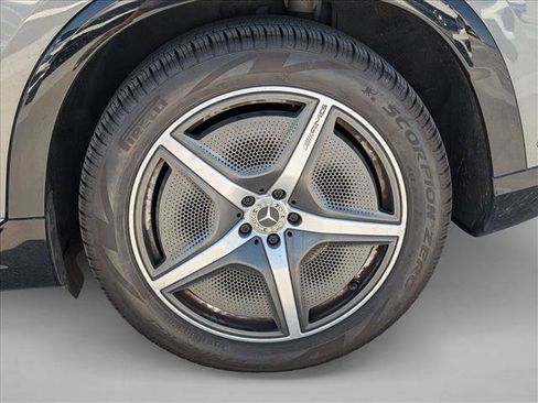 Used 2023 Mercedes-Benz EQS 450+ 4MATIC SUV image 17