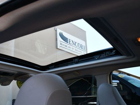 Used 2016 Subaru Forester 2.5i Limited image 48