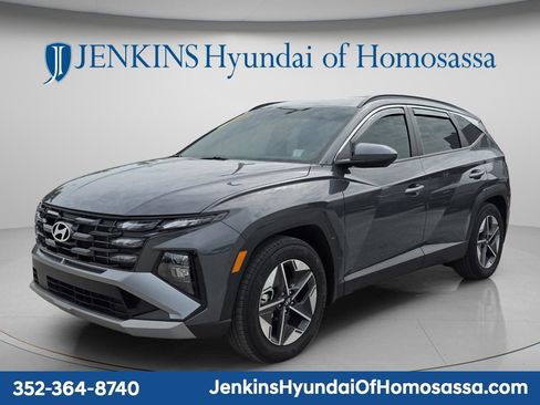 Used 2025 Hyundai Tucson SEL FWD image 9