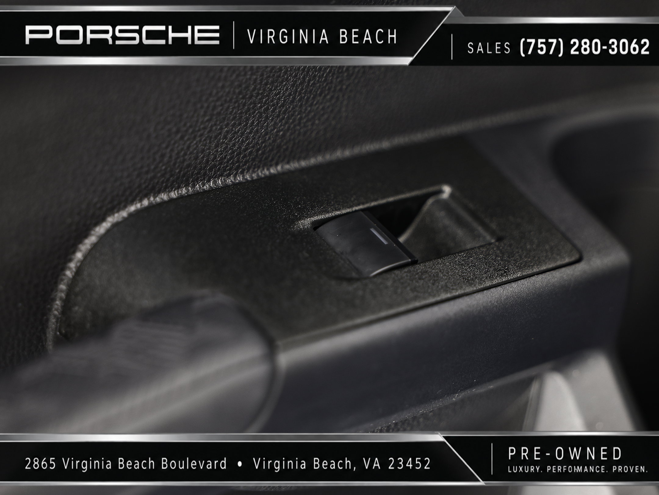 Used 2025 Toyota 4Runner SR5 AWD/4WD image 26