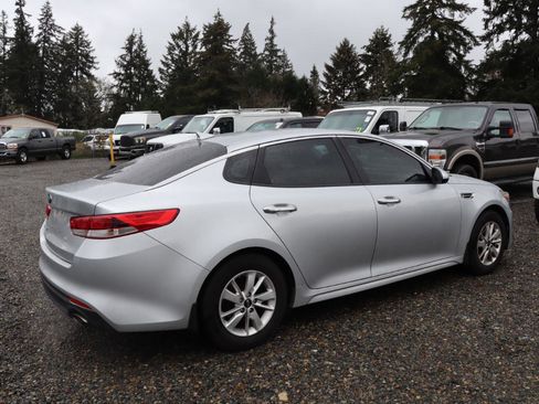 Used 2016 Kia Optima LX image 4