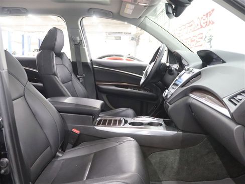 Used 2019 Acura MDX SH-AWD image 16