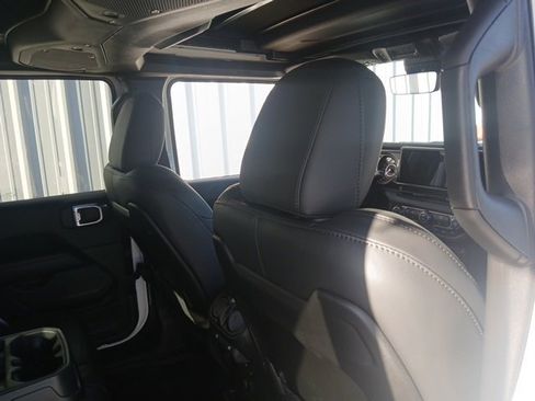 New 2026 Jeep Wrangler Unlimited Rubicon image 33