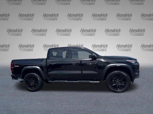 Used 2024 Chevrolet Colorado Trail Boss w/ Technology Package AWD/4WD image 11