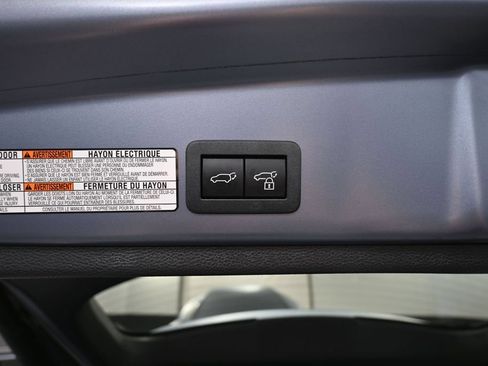 Used 2024 Toyota Corolla Cross XLE w/ Convenience Package AWD/4WD image 41