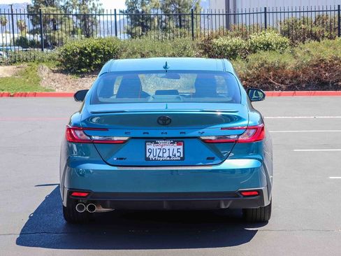 Certified 2025 Toyota Camry SE FWD image 6